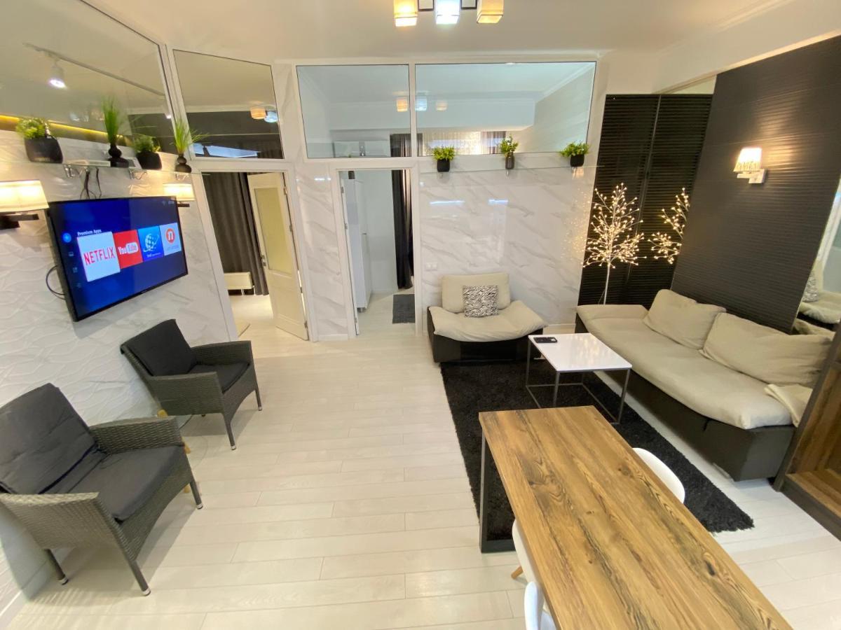 New Double Room Luxury Apartment In The Center Кишинев Екстериор снимка