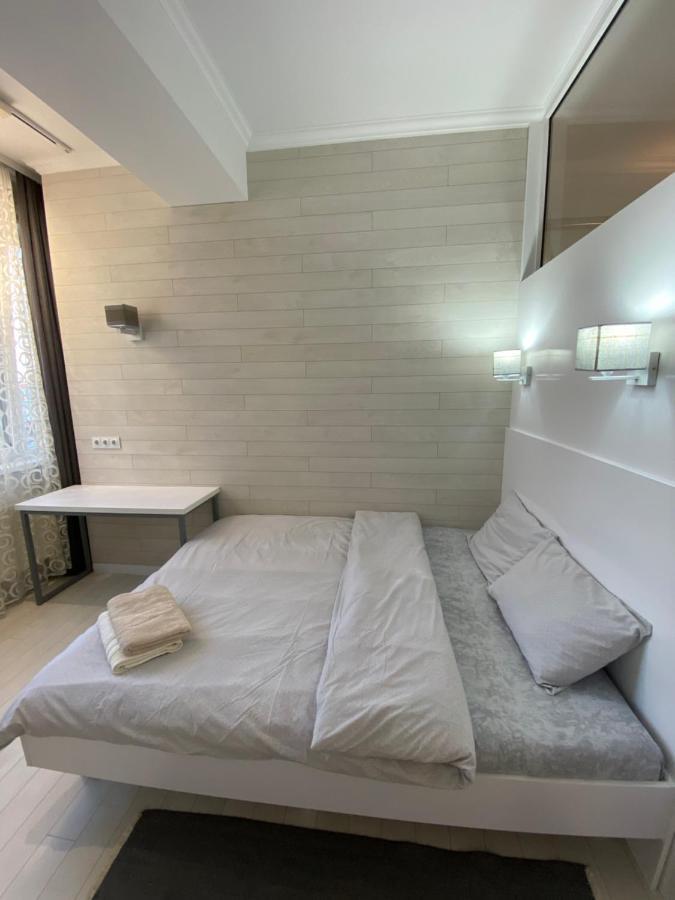 New Double Room Luxury Apartment In The Center Кишинев Екстериор снимка