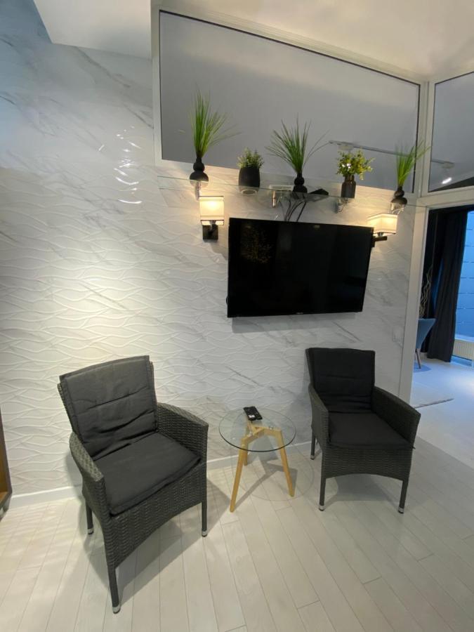 New Double Room Luxury Apartment In The Center Кишинев Екстериор снимка