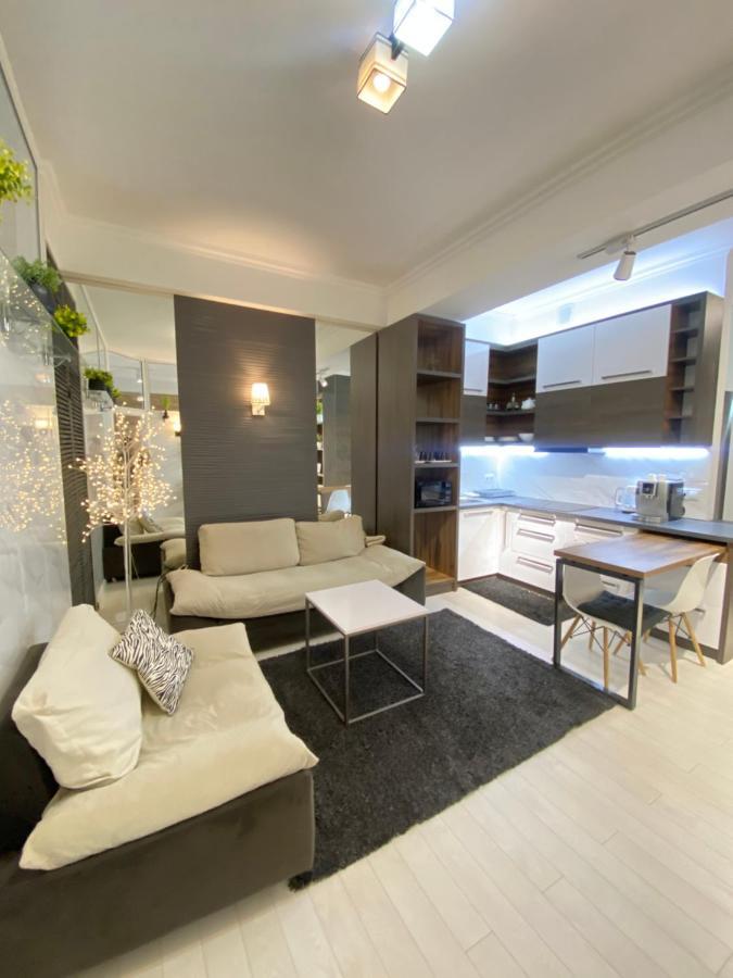 New Double Room Luxury Apartment In The Center Кишинев Екстериор снимка
